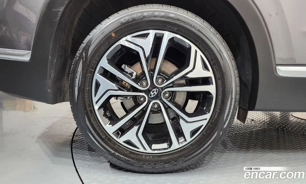 Hyundai Santa Fe 2020 2.0 автомат (гидро), фото 5