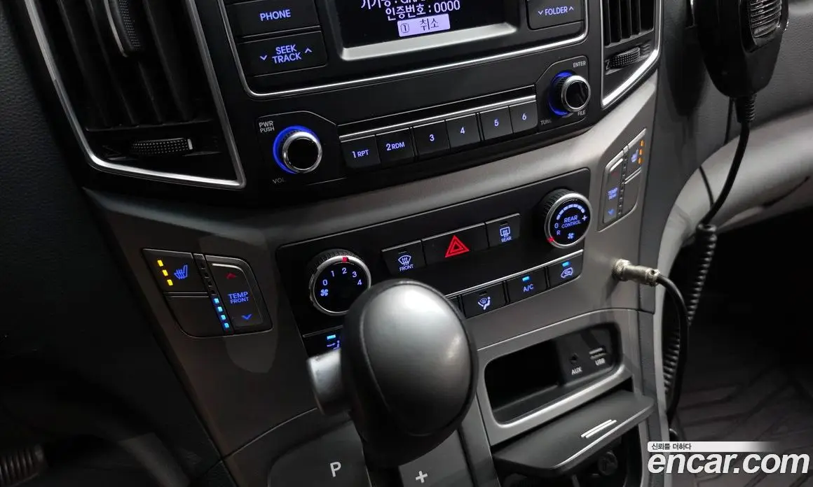 Hyundai Starex 2017 2.5 автомат (гидро), фото 15
