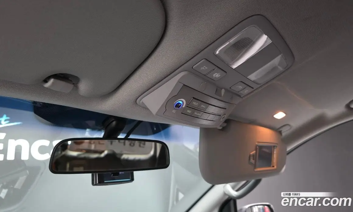 Hyundai Starex 2017 2.5 автомат (гидро), фото 17