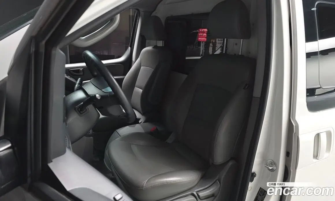 Hyundai Starex 2017 2.5 автомат (гидро), фото 7