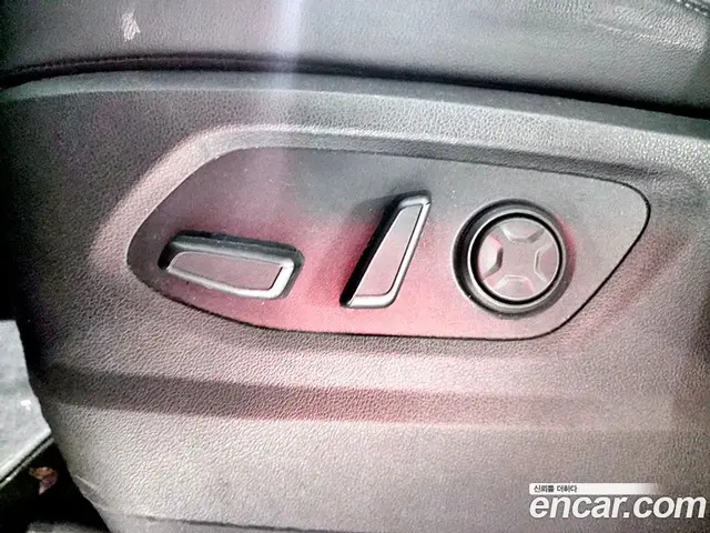 Hyundai Staria 2021 2.2 автомат (гидро), миниатюра 11