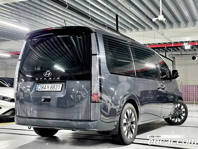 Hyundai Staria 2021 2.2 автомат (гидро), миниатюра 4