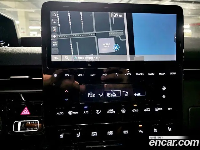 Hyundai Staria 2021 2.2 автомат (гидро), миниатюра 6