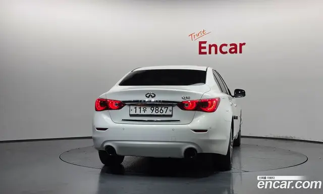 Infiniti Q50 2015 2.1 автомат (гидро), миниатюра 4