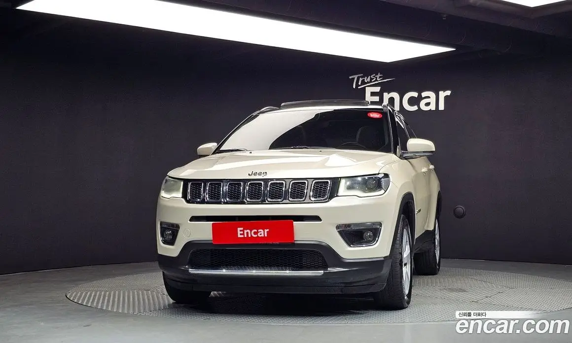 Jeep Compass 2019 2.4 автомат (гидро), фото 3 Jeep Compass 2019 2.4 автомат (гидро), фото 3