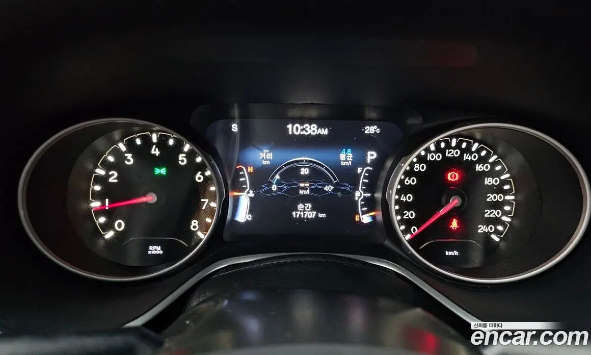 Jeep Compass 2019 2.4 автомат (гидро), фото 8 Jeep Compass 2019 2.4 автомат (гидро), фото 8