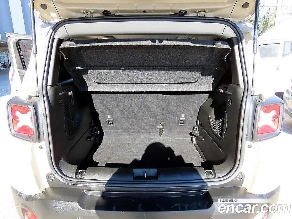 Jeep Renegade 2016 2.4 автомат (гидро), фото 18