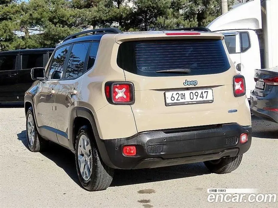 Jeep Renegade 2016 2.4 автомат (гидро), фото 3