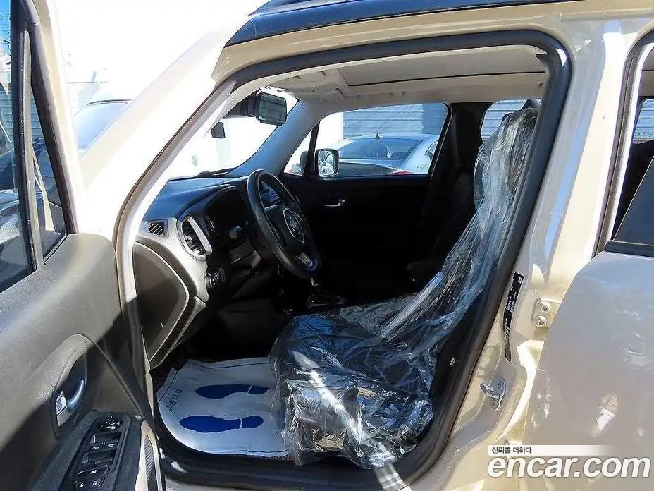 Jeep Renegade 2016 2.4 автомат (гидро), фото 5