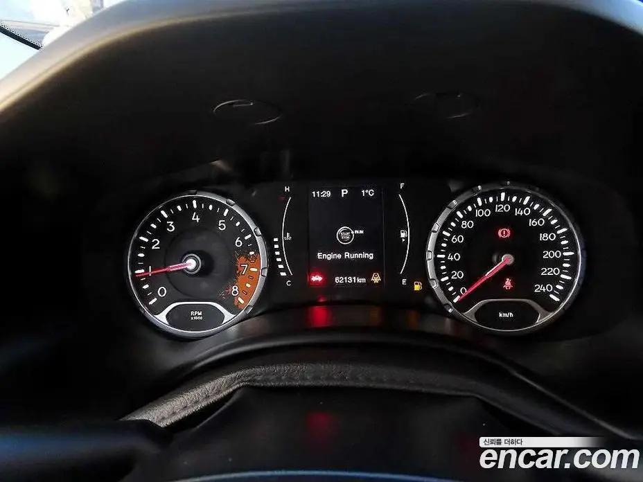 Jeep Renegade 2016 2.4 автомат (гидро), фото 9
