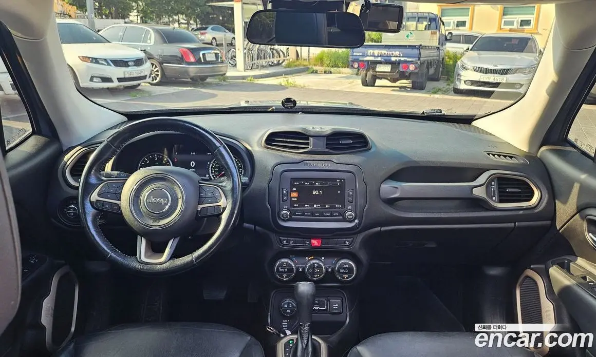 Jeep Renegade 2017 2.0 автомат (гидро), фото 15 Jeep Renegade 2017 2.0 автомат (гидро), фото 15