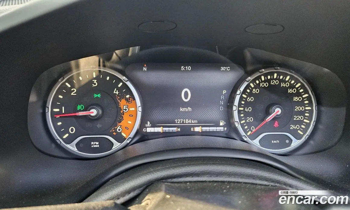 Jeep Renegade 2017 2.0 автомат (гидро), фото 17 Jeep Renegade 2017 2.0 автомат (гидро), фото 17