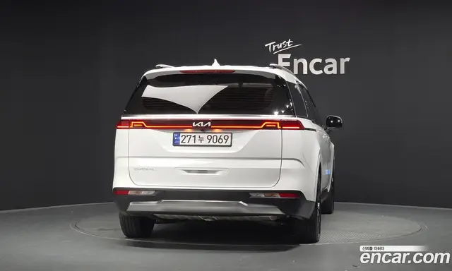 Kia Carnival 2023 3.5 автомат (гидро), миниатюра 4