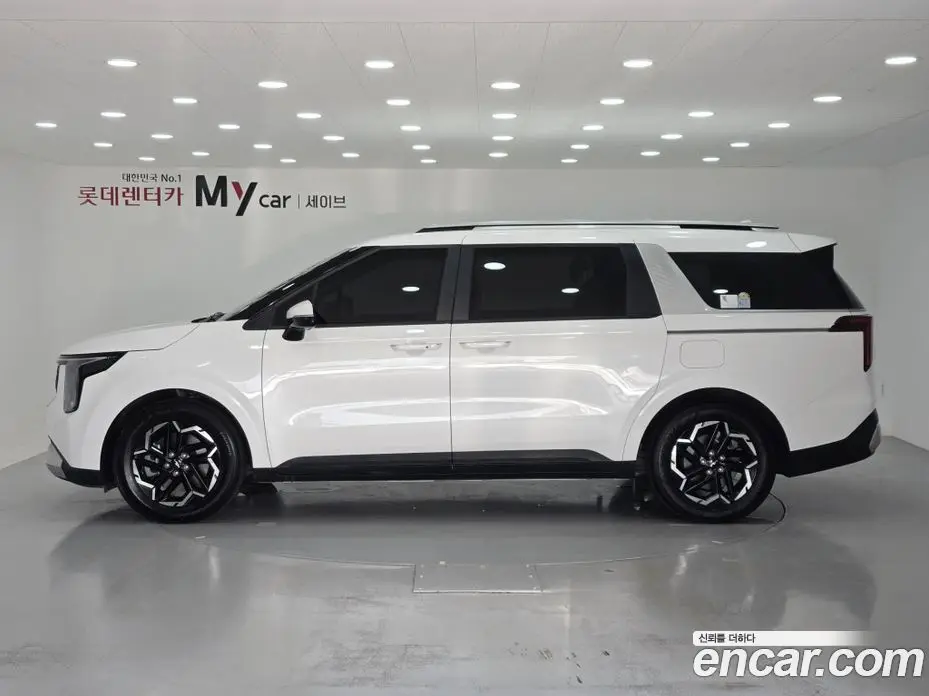 Kia Carnival 2025 2.2 автомат (гидро), фото 2 Kia Carnival 2025 2.2 автомат (гидро), фото 2