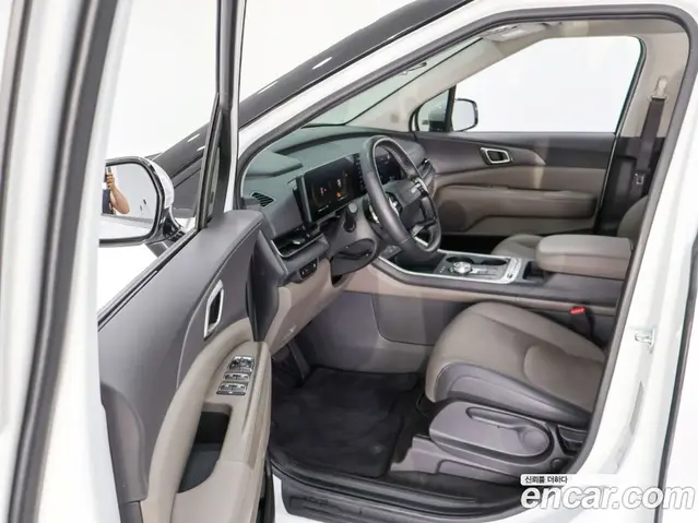 Kia Carnival 2025 2.2 автомат (гидро), миниатюра 9 Kia Carnival 2025 2.2 автомат (гидро), миниатюра 9
