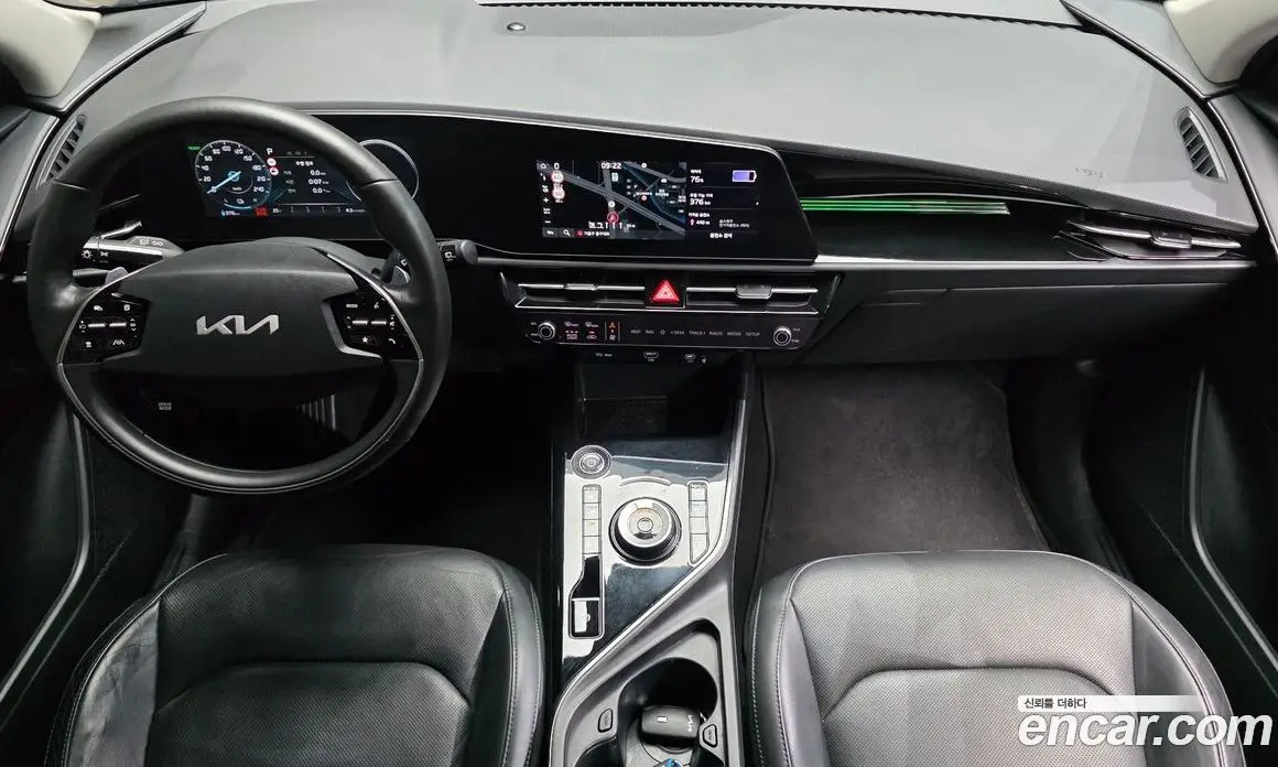 Kia Niro 2023 0.2 автомат (гидро), фото 7 Kia Niro 2023 0.2 автомат (гидро), фото 7