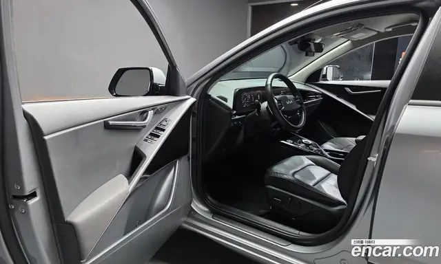 Kia Niro 2023 0.2 автомат (гидро), миниатюра 10 Kia Niro 2023 0.2 автомат (гидро), миниатюра 10
