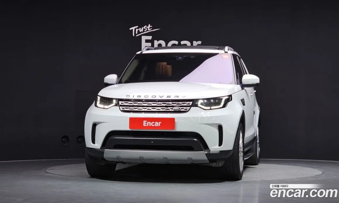 Land Rover Discovery 2018 3.0 автомат (гидро), фото 3