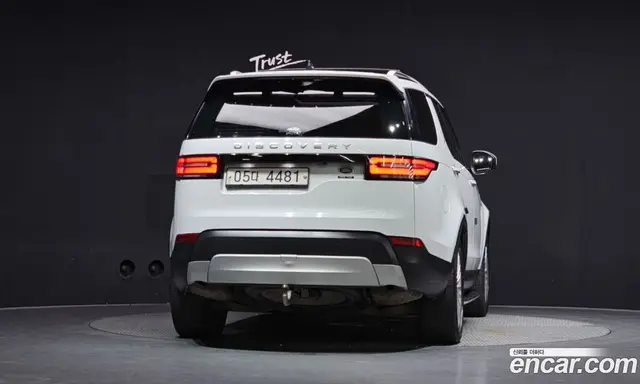 Land Rover Discovery 2018 3.0 автомат (гидро), миниатюра 4