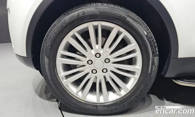 Land Rover Discovery 2018 3.0 автомат (гидро), миниатюра 5