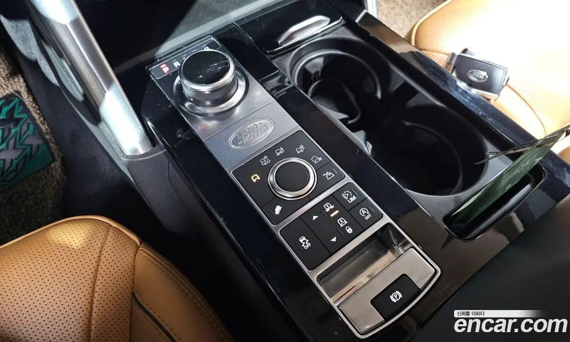 Land Rover Discovery 2018 3.0 автомат (гидро), фото 9