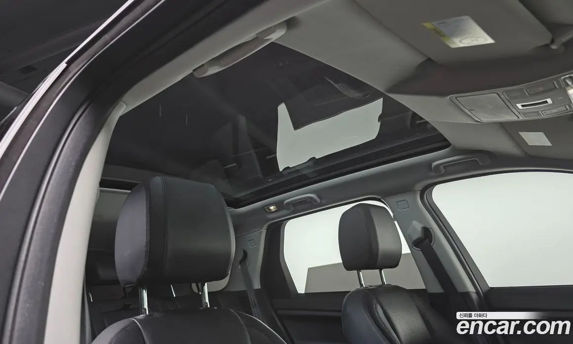 Land Rover Discovery Sport 2019 2.0 автомат (гидро), фото 16