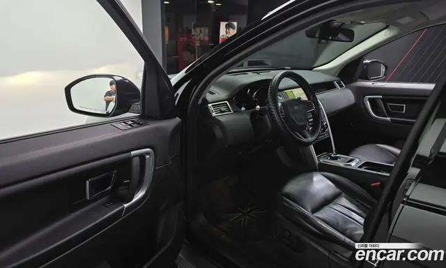 Land Rover Discovery Sport 2019 2.0 автомат (гидро), миниатюра 10