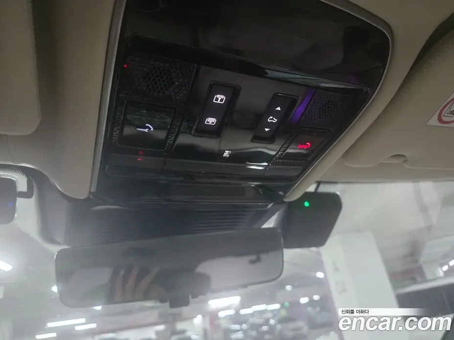 Land Rover Range Rover 2025 3.0 автомат (гидро), фото 14