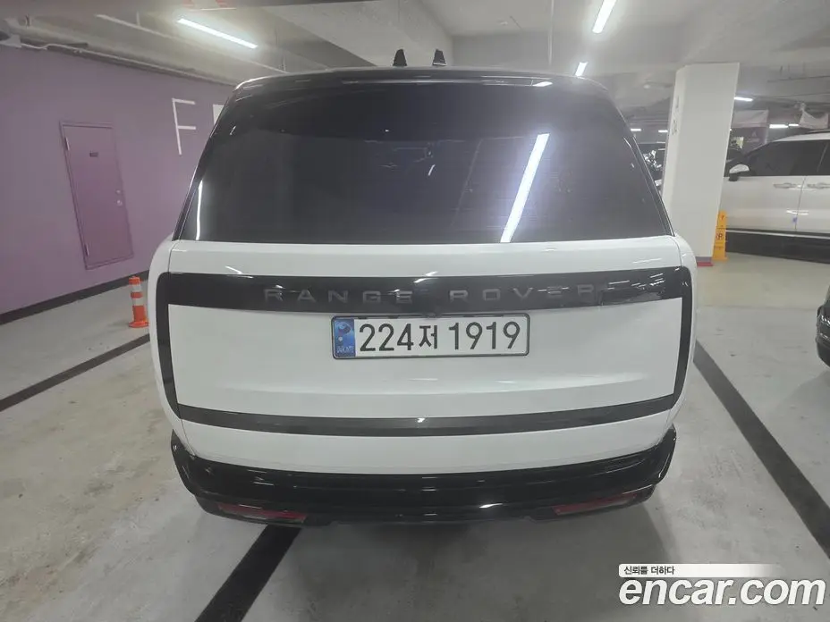 Land Rover Range Rover 2025 3.0 автомат (гидро), фото 4
