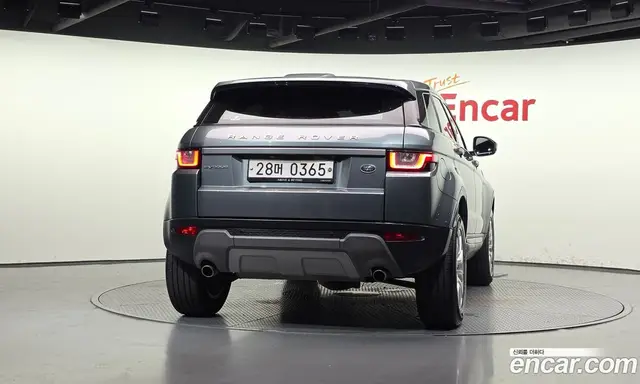 Land Rover Range Rover Evoque 2016 2.0 автомат (гидро), миниатюра 4 Land Rover Range Rover Evoque 2016 2.0 автомат (гидро), миниатюра 4