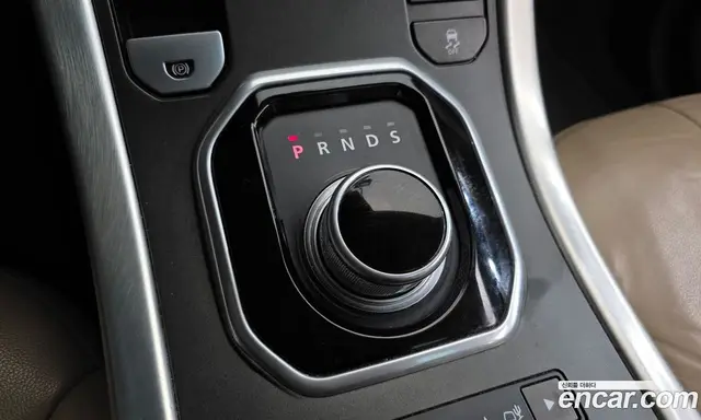 Land Rover Range Rover Evoque 2016 2.0 автомат (гидро), миниатюра 9 Land Rover Range Rover Evoque 2016 2.0 автомат (гидро), миниатюра 9