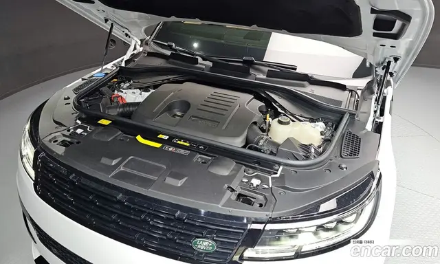 Land Rover Range Rover Sport 2025 3.0 автомат (гидро), миниатюра 6