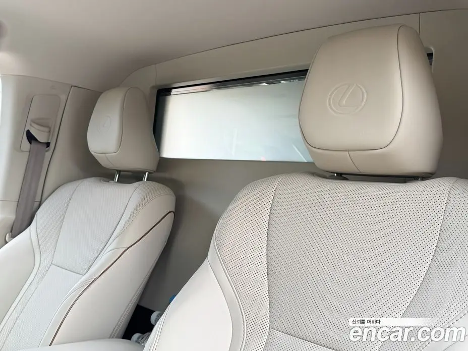 Lexus LM 2024 2.4 автомат (гидро), фото 11 Lexus LM 2024 2.4 автомат (гидро), фото 11