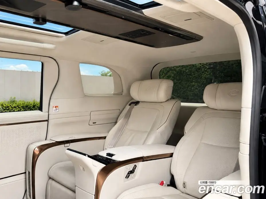 Lexus LM 2024 2.4 автомат (гидро), фото 13 Lexus LM 2024 2.4 автомат (гидро), фото 13
