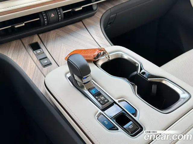 Lexus LM 2024 2.4 автомат (гидро), миниатюра 10 Lexus LM 2024 2.4 автомат (гидро), миниатюра 10
