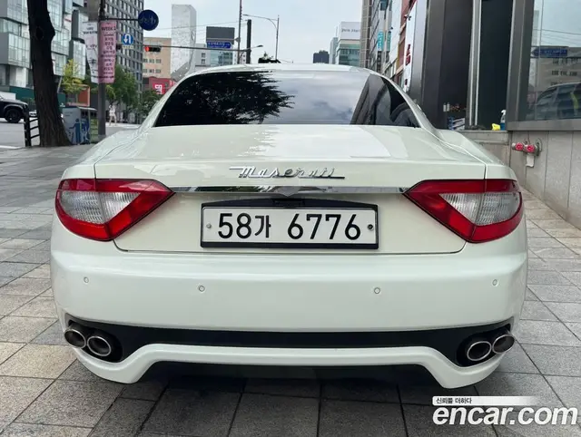 Maserati GranTurismo 2013 4.2 автомат (гидро), миниатюра 4 Maserati GranTurismo 2013 4.2 автомат (гидро), миниатюра 4