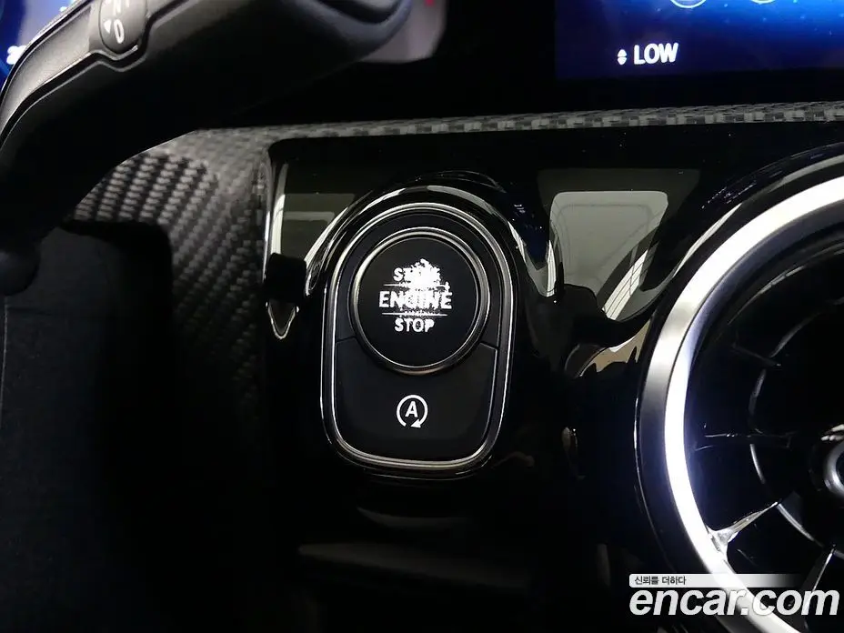 Mercedes-Benz A-Class 2019 2.0 автомат (гидро), фото 16