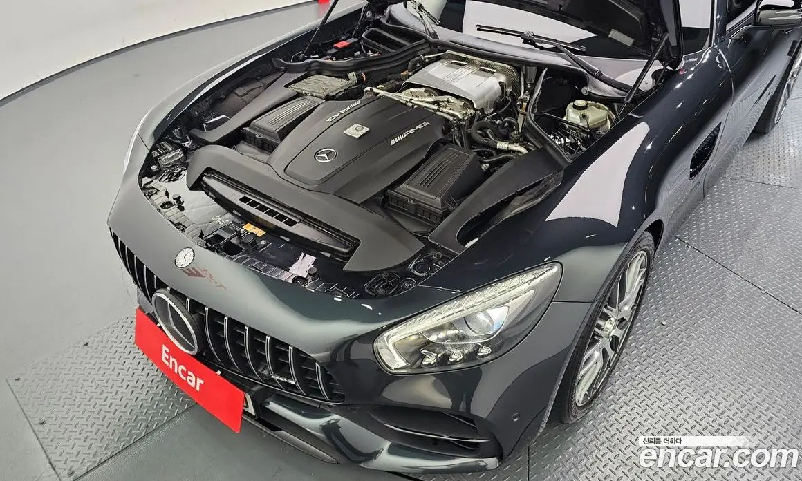 Mercedes-Benz AMG GT 2016 4.0 автомат (гидро), фото 6 Mercedes-Benz AMG GT 2016 4.0 автомат (гидро), фото 6