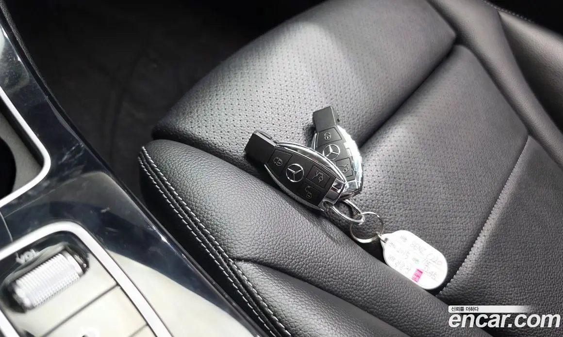Mercedes-Benz C-Class 2015 2.1 автомат (гидро), фото 15 Mercedes-Benz C-Class 2015 2.1 автомат (гидро), фото 15