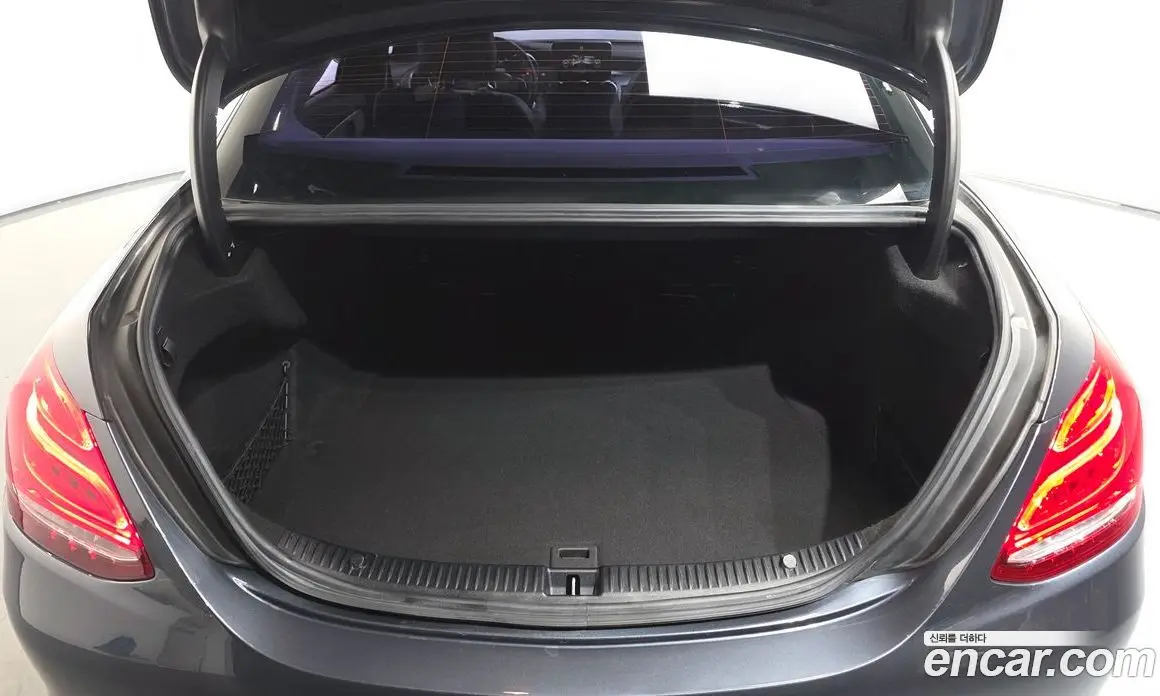 Mercedes-Benz C-Class 2015 2.1 автомат (гидро), фото 17 Mercedes-Benz C-Class 2015 2.1 автомат (гидро), фото 17