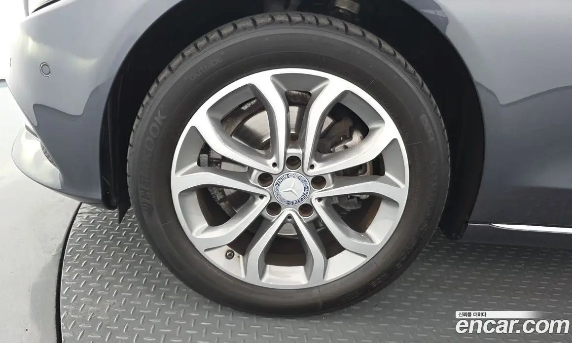 Mercedes-Benz C-Class 2015 2.1 автомат (гидро), фото 5 Mercedes-Benz C-Class 2015 2.1 автомат (гидро), фото 5