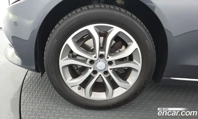 Mercedes-Benz C-Class 2015 2.1 автомат (гидро), миниатюра 5 Mercedes-Benz C-Class 2015 2.1 автомат (гидро), миниатюра 5