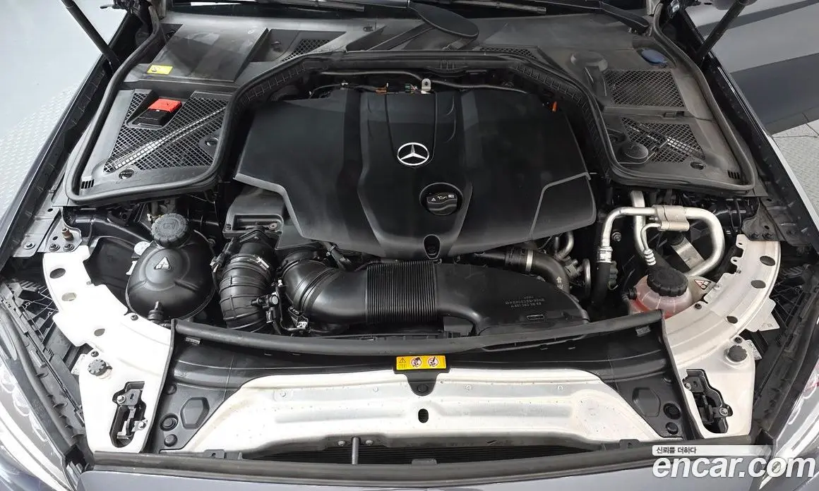 Mercedes-Benz C-Class 2015 2.1 автомат (гидро), фото 6 Mercedes-Benz C-Class 2015 2.1 автомат (гидро), фото 6