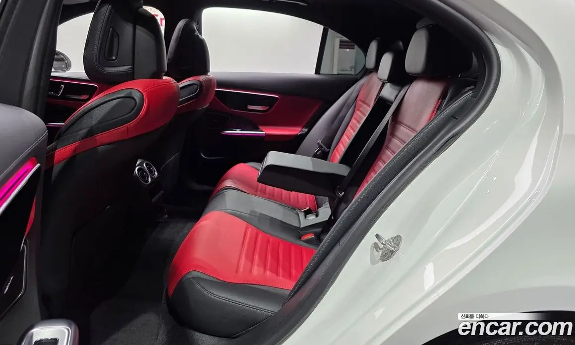 Mercedes-Benz C-Class 2023 2.0 автомат (гидро), фото 15