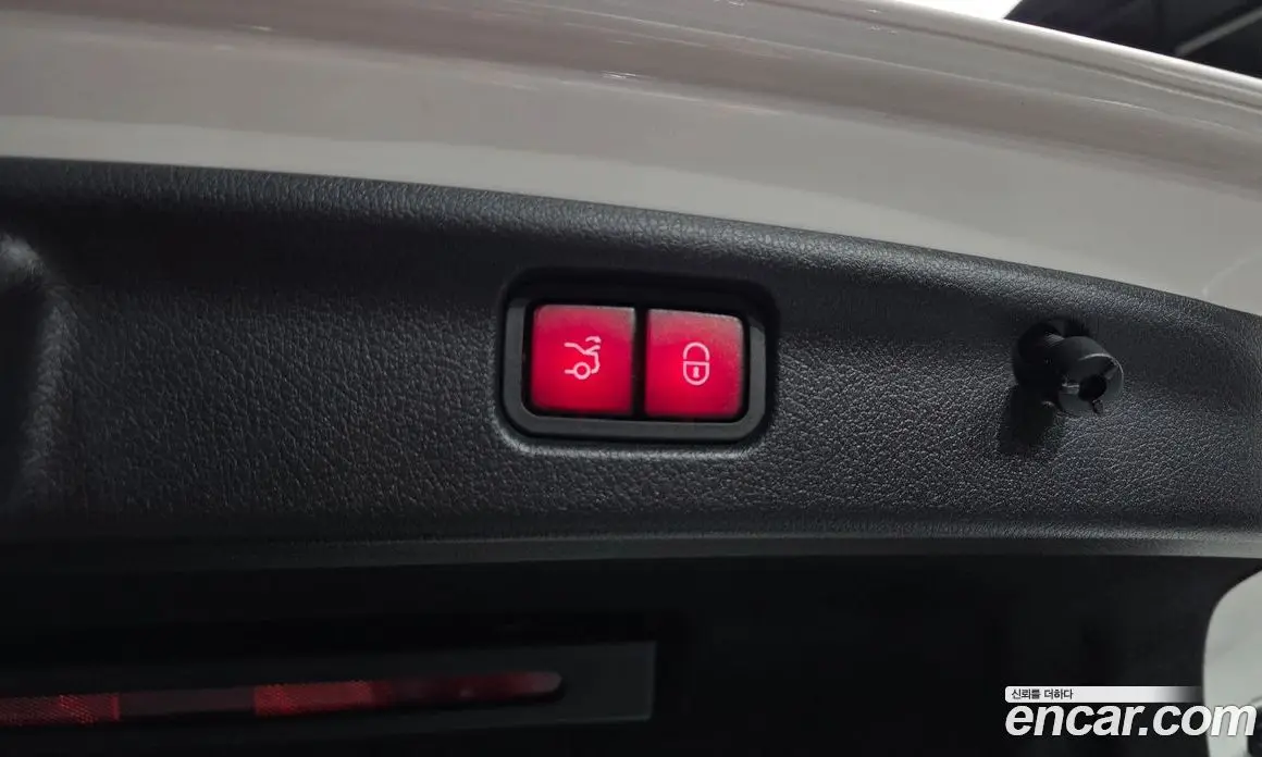 Mercedes-Benz C-Class 2023 2.0 автомат (гидро), фото 17