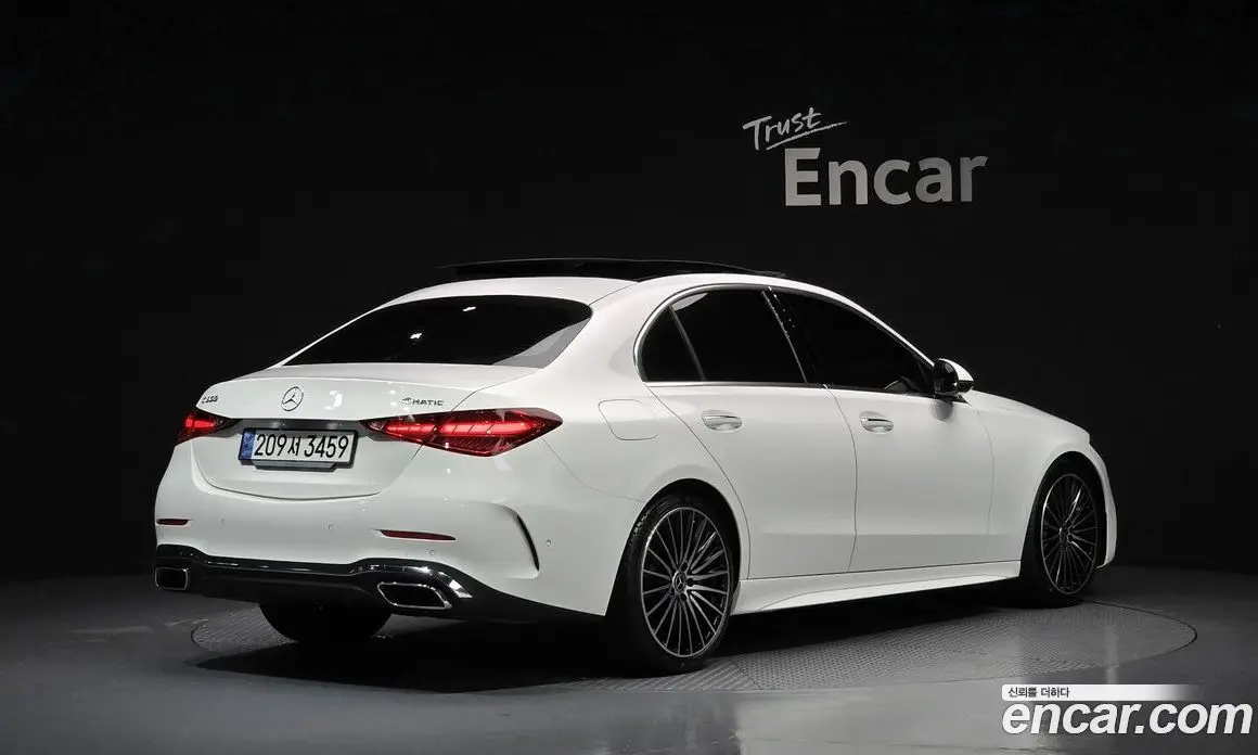 Mercedes-Benz C-Class 2023 2.0 автомат (гидро), фото 3