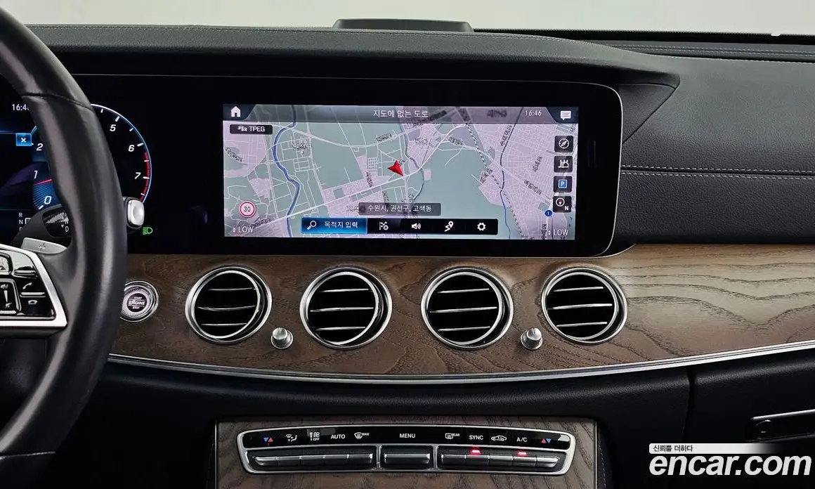 Mercedes-Benz E-Class 2020 2.0 автомат (гидро), фото 14 Mercedes-Benz E-Class 2020 2.0 автомат (гидро), фото 14