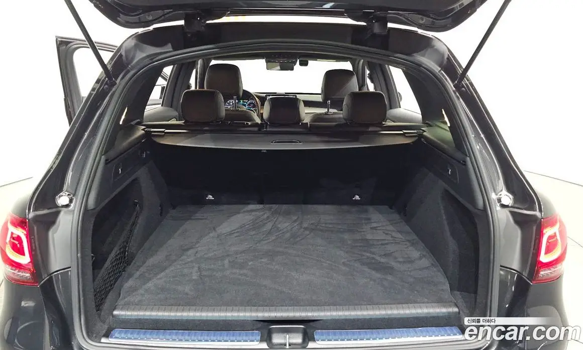 Mercedes-Benz GLC-Class 2022 2.0 автомат (гидро), фото 20