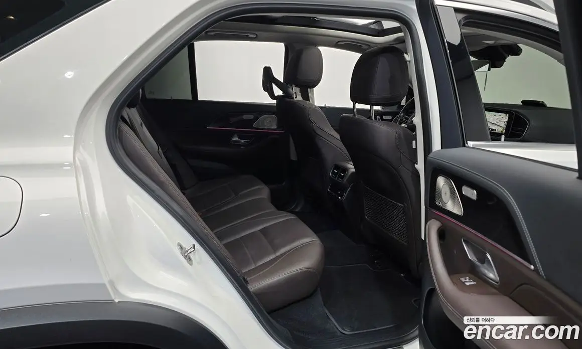 Mercedes-Benz GLE-Class 2022 2.0 автомат (гидро), фото 12