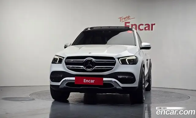 Mercedes-Benz GLE-Class 2022 2.0 автомат (гидро), миниатюра 3